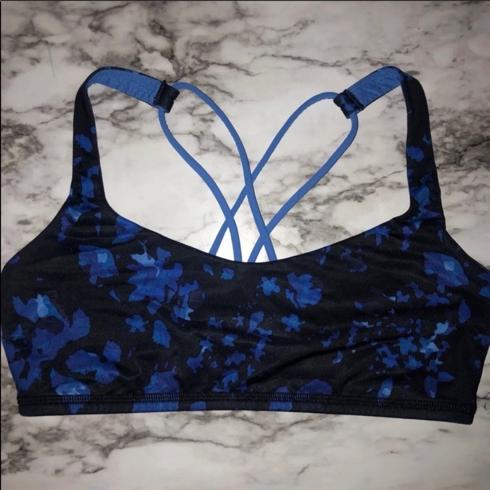 Lululemon Free To Be Bra Size 8